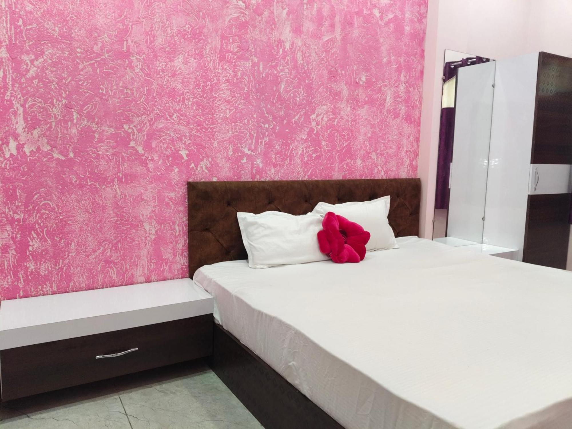 Anant Home Stay Уджайн Стая снимка